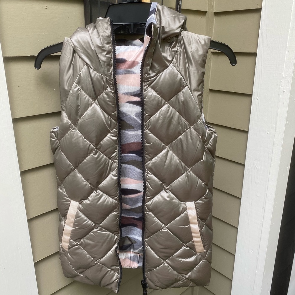 Lululemon Reversible Puffer Vest
